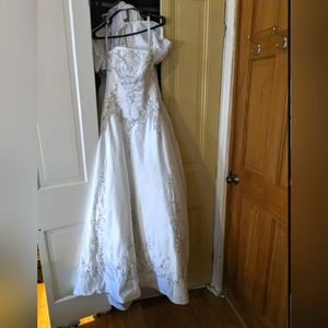 Wedding dress size 2